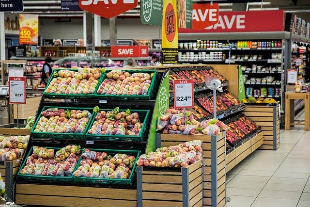 How to Save Money on Groceries Without Sacrificing Quality or Taste